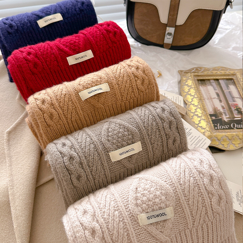 Luxury 100% Wool Scarf Women M - Cable Management Sleeve recension och pris